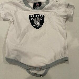 Reebok NFL Kids White and Gray Onesie Las Vegas raiders